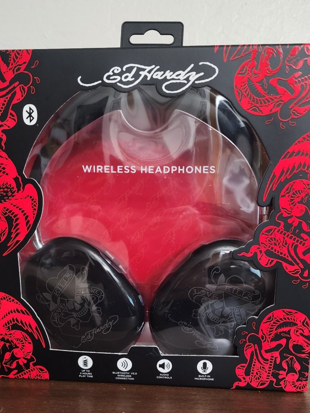 Ed Hardy Wireless Headphones